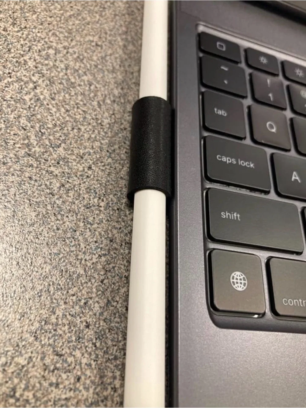Magnetic keyboard case for iPad Pro 11